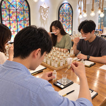 Load image into Gallery viewer, Hong Kong Perfume Workshop | 50mL DIY Fragrance Experience
